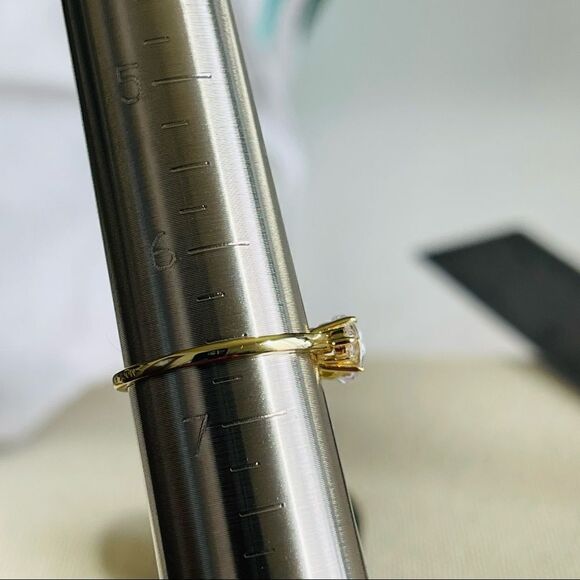 Three Stone 1.0Ct CZ Gold Ring CZ - Picture 5 of 5